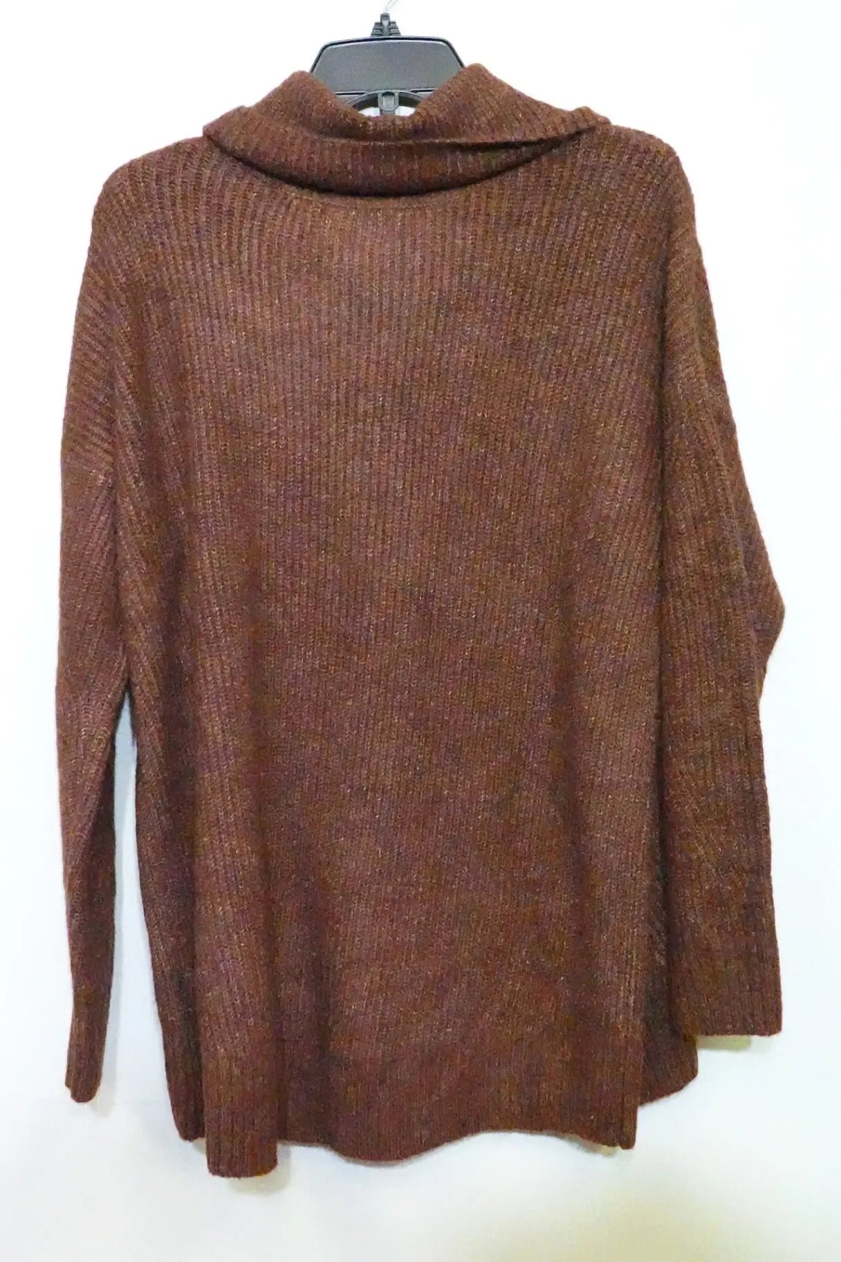 Old Navy, NEW Sweater, Large Old Navy  NEW Sweater  More To Love Consignment