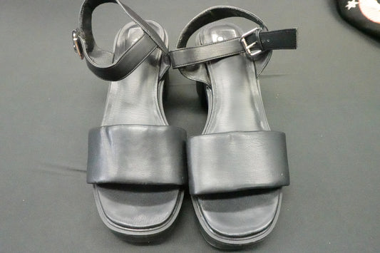 dulce vila, Sandals, 10
