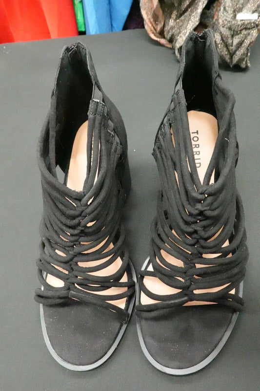 Torrid, Sandals, 11W