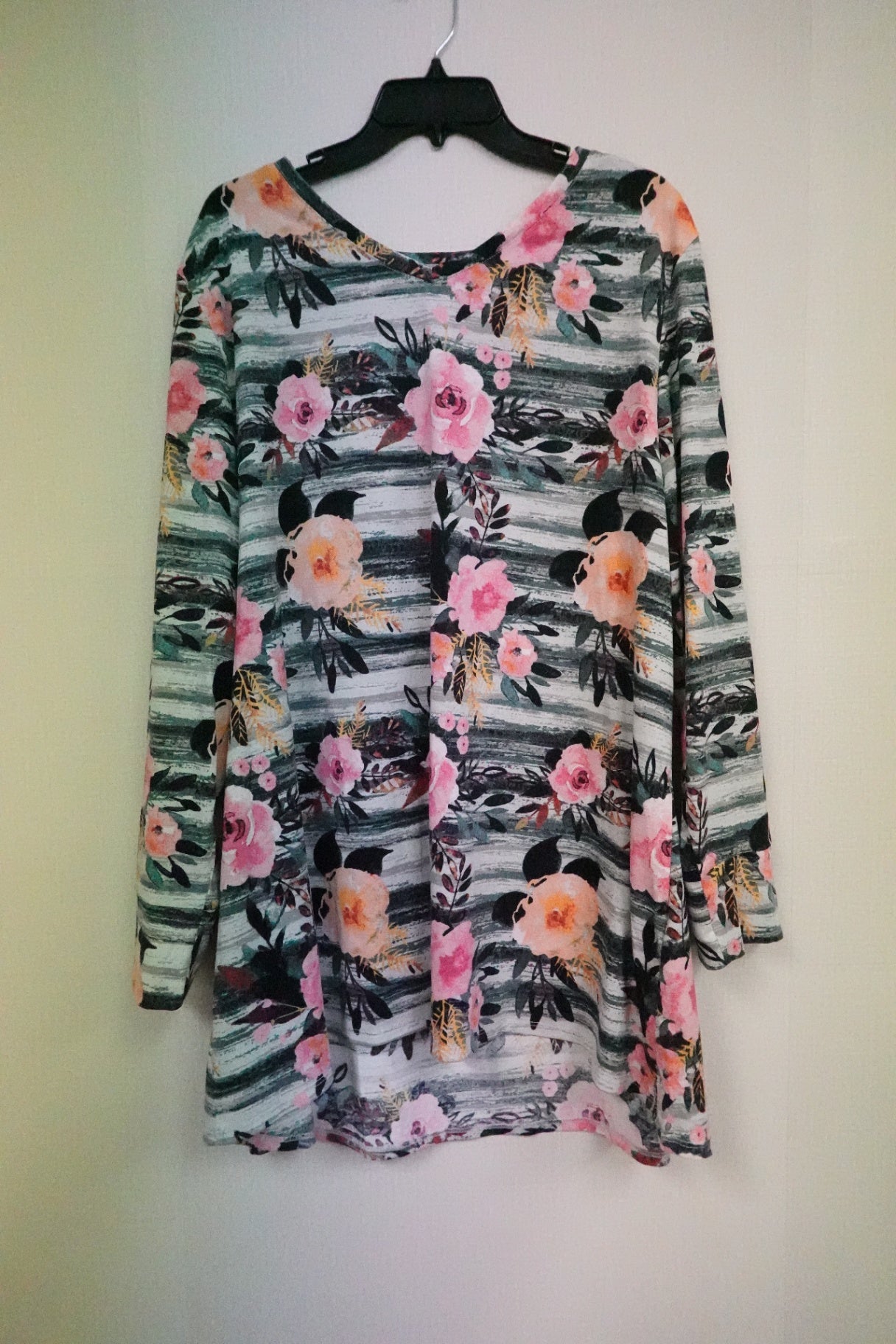 Lularoe, Long Sleeves Top, XL