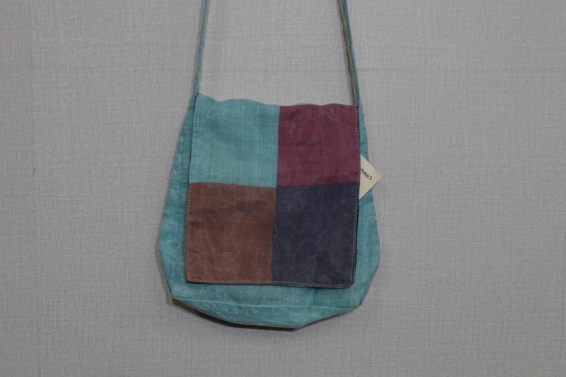 World Finds (Fairtrade), NEW Handbag, Large