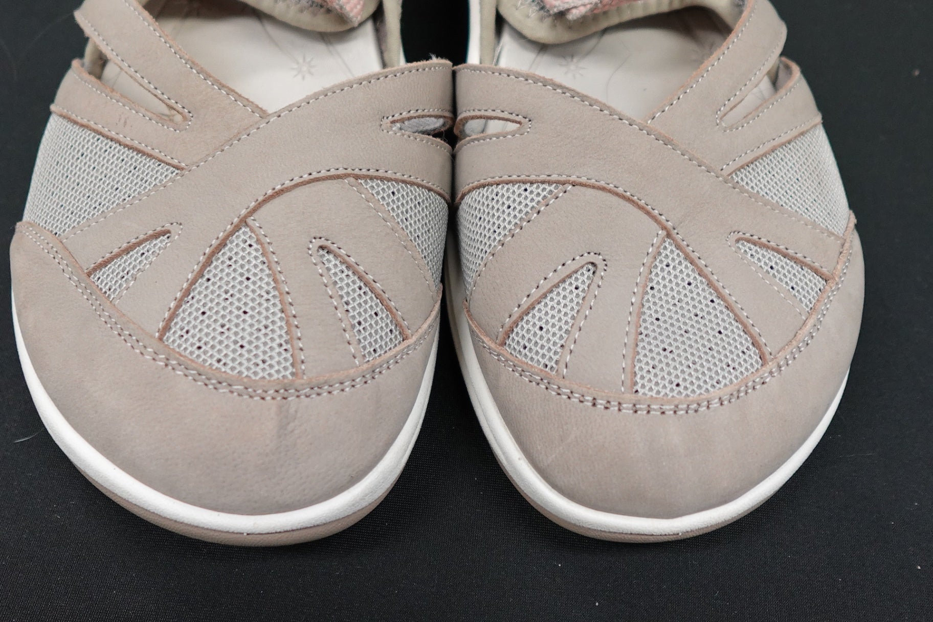 Easy Spirit, Sandels, 11