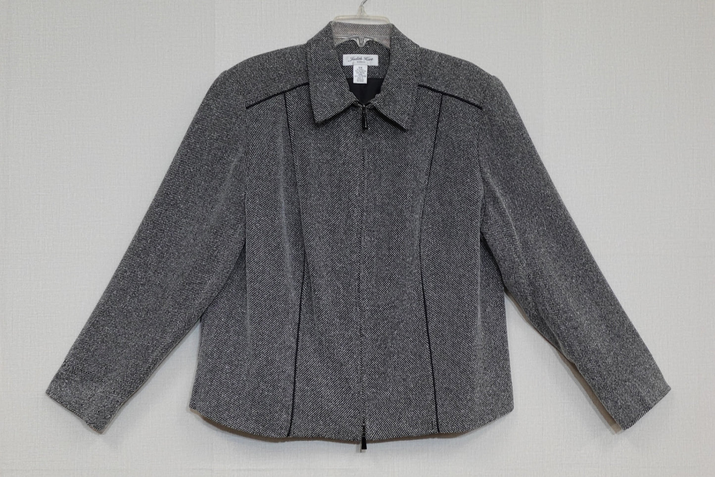 Judith Hart, Jacket, 16W