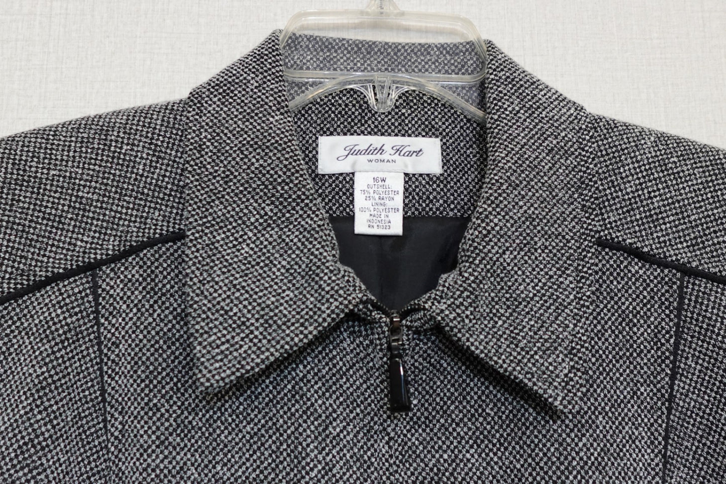 Judith Hart, Jacket, 16W