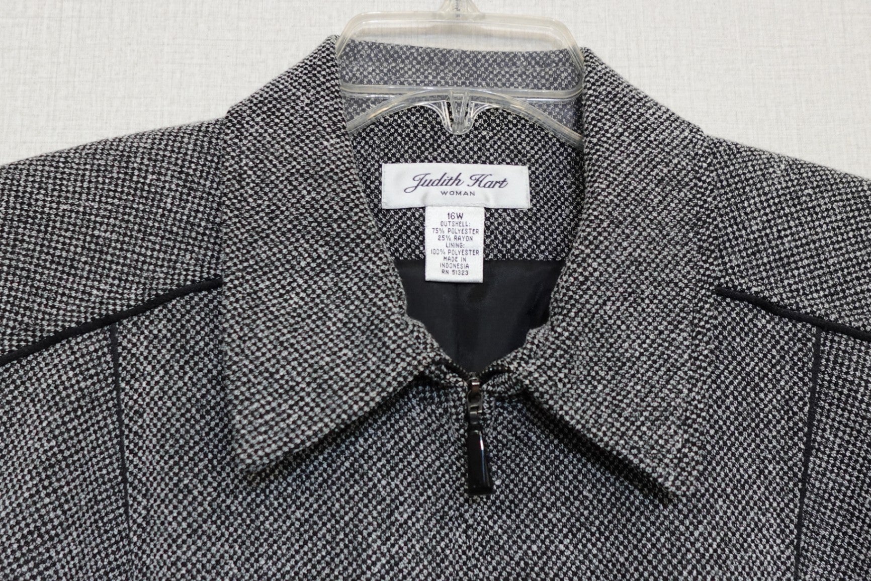 Judith Hart, Jacket, 16W
