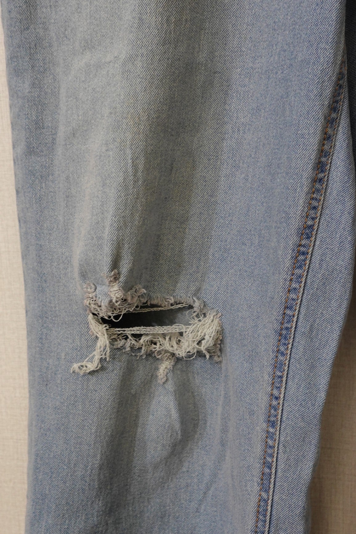 No Boundaries, NEW Jeans: Straight, 20 Short