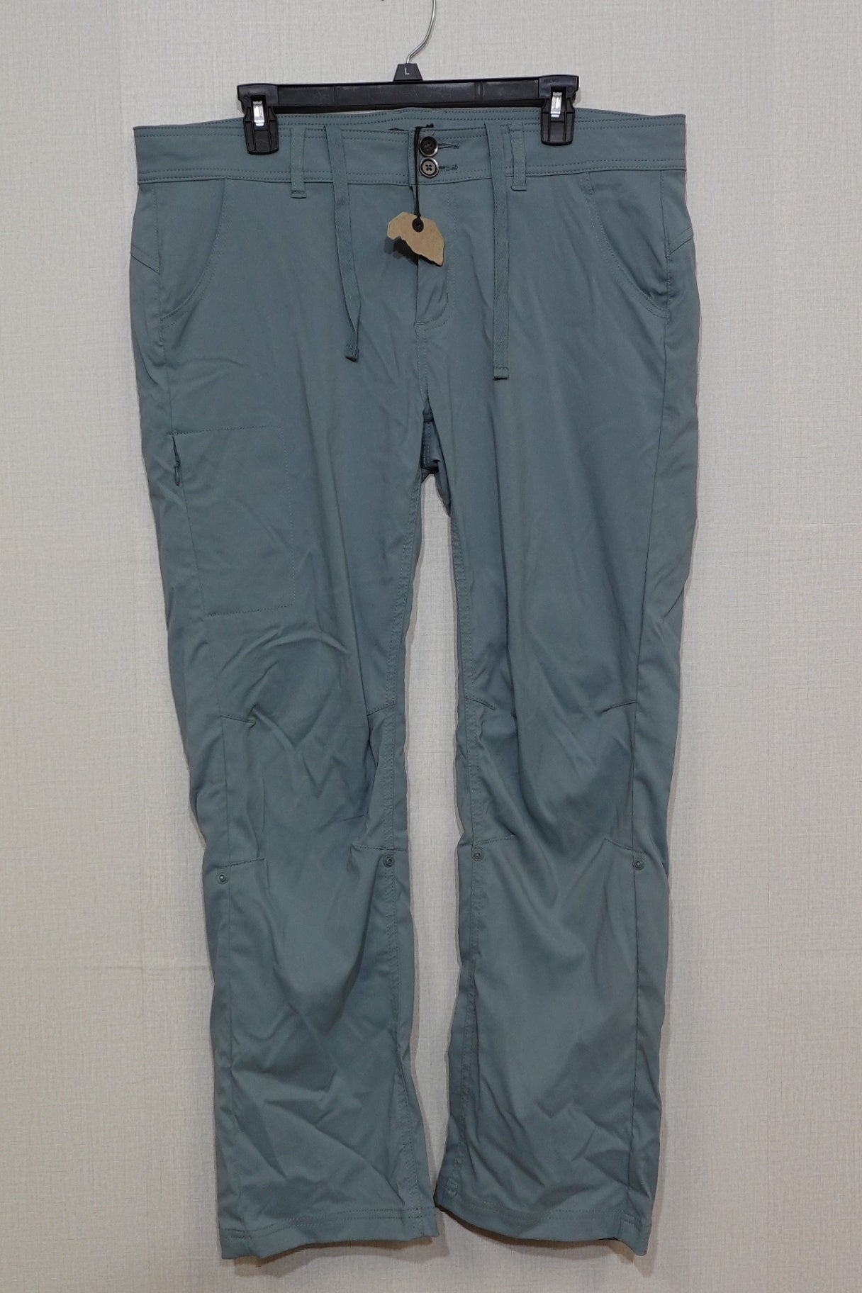 PraAna, New Pants, 16