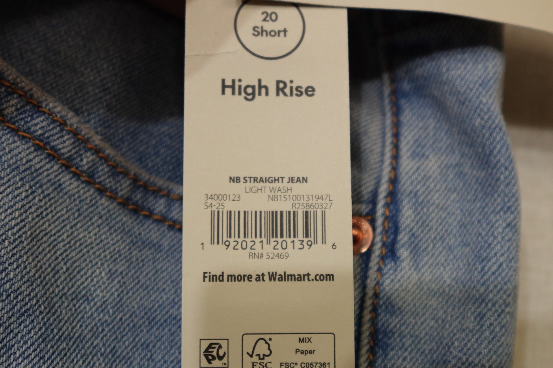 No Boundaries, NEW Jeans: Straight, 20 Short
