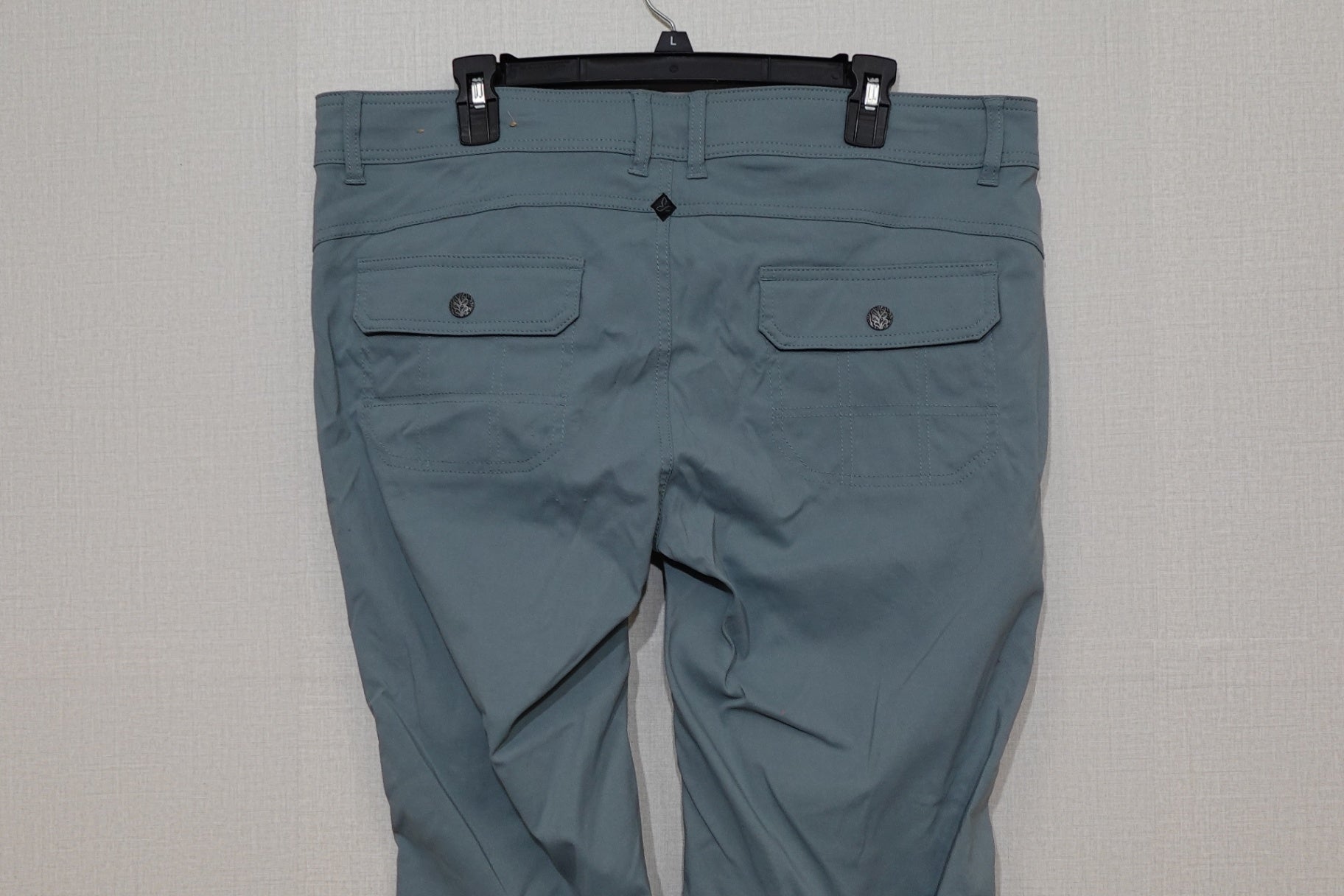 PraAna, New Pants, 16