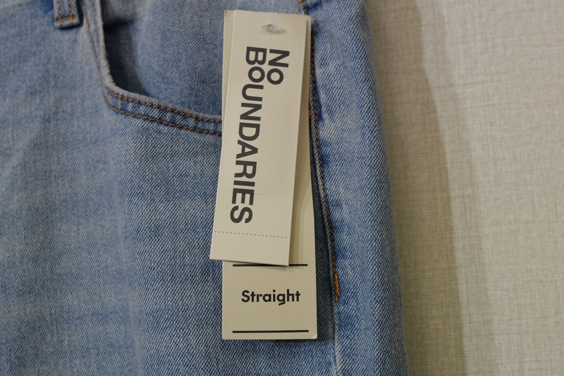 No Boundaries, NEW Jeans: Straight, 20 Short