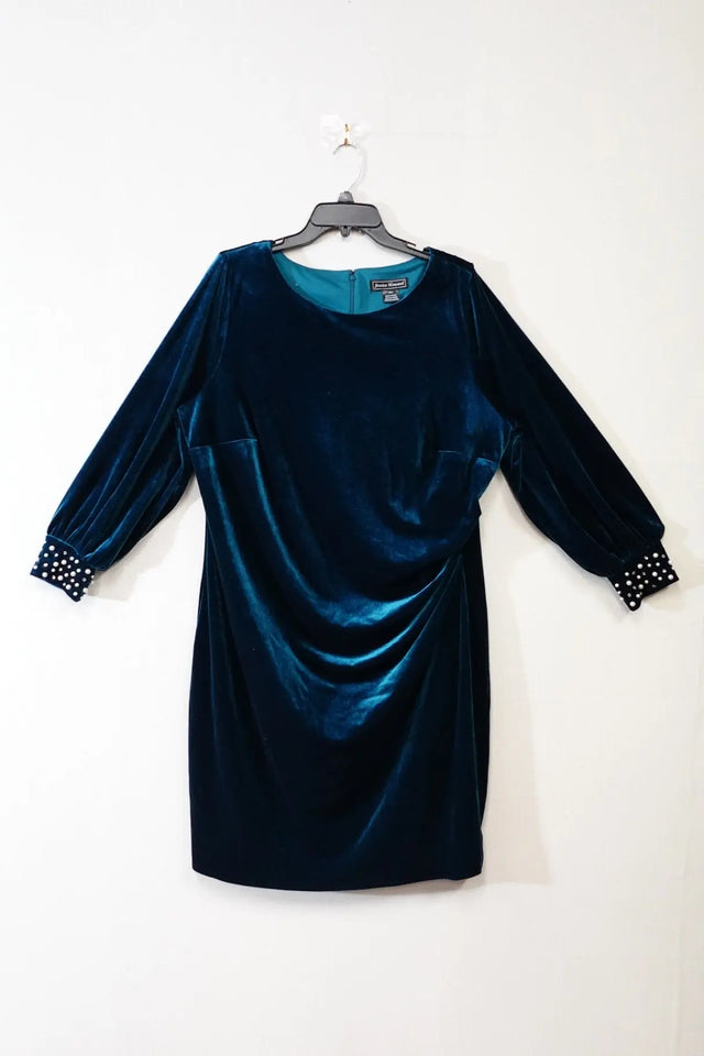 Jessica Howard, Velvet Dress, 18W