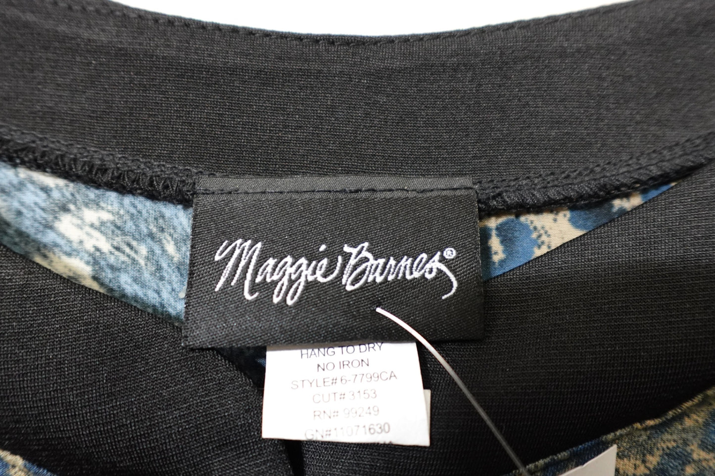 Maggie Barnes, New short sleeve top, Size 3X