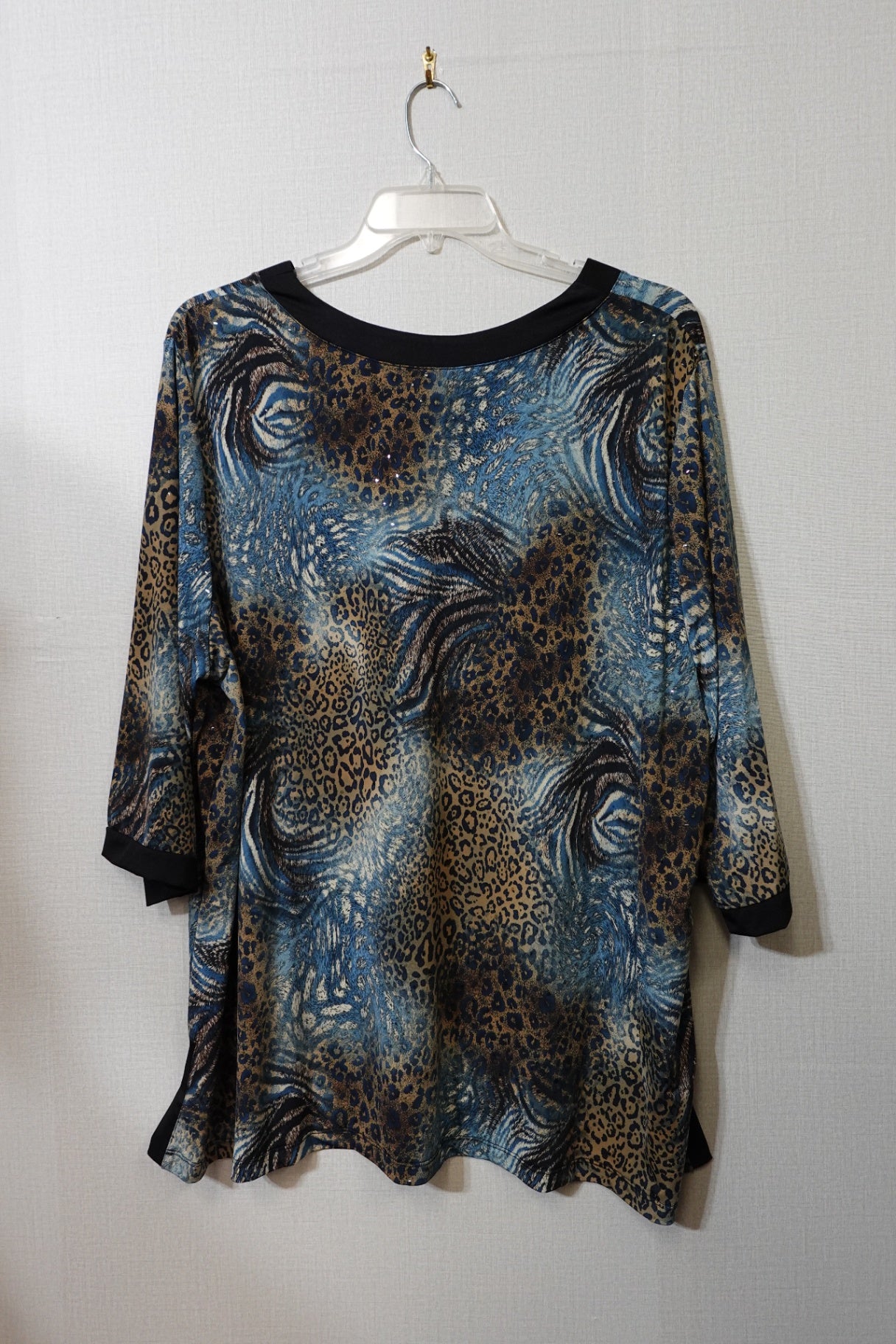 Maggie Barnes, New short sleeve top, Size 3X