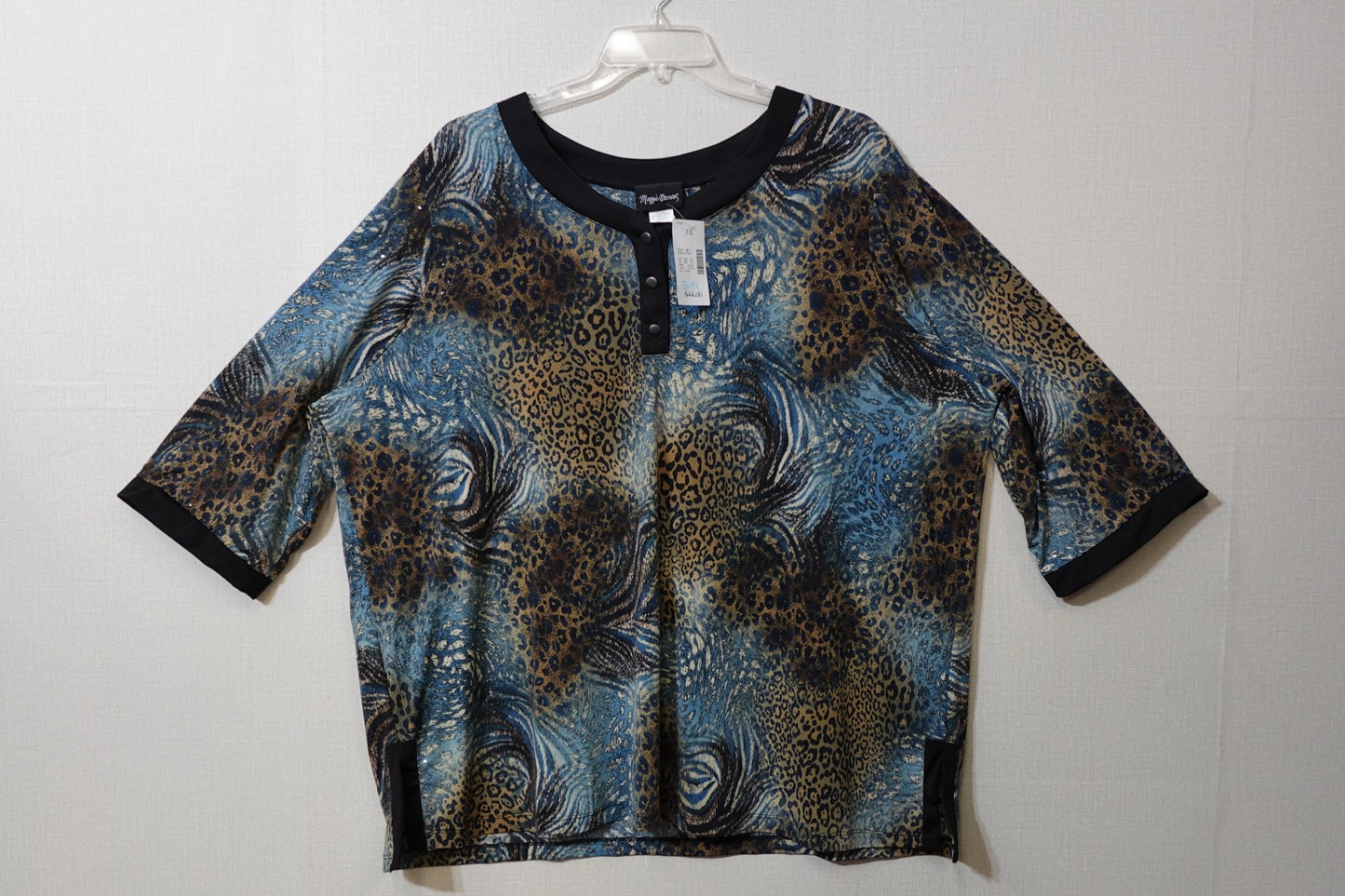 Maggie Barnes, New short sleeve top, Size 3X