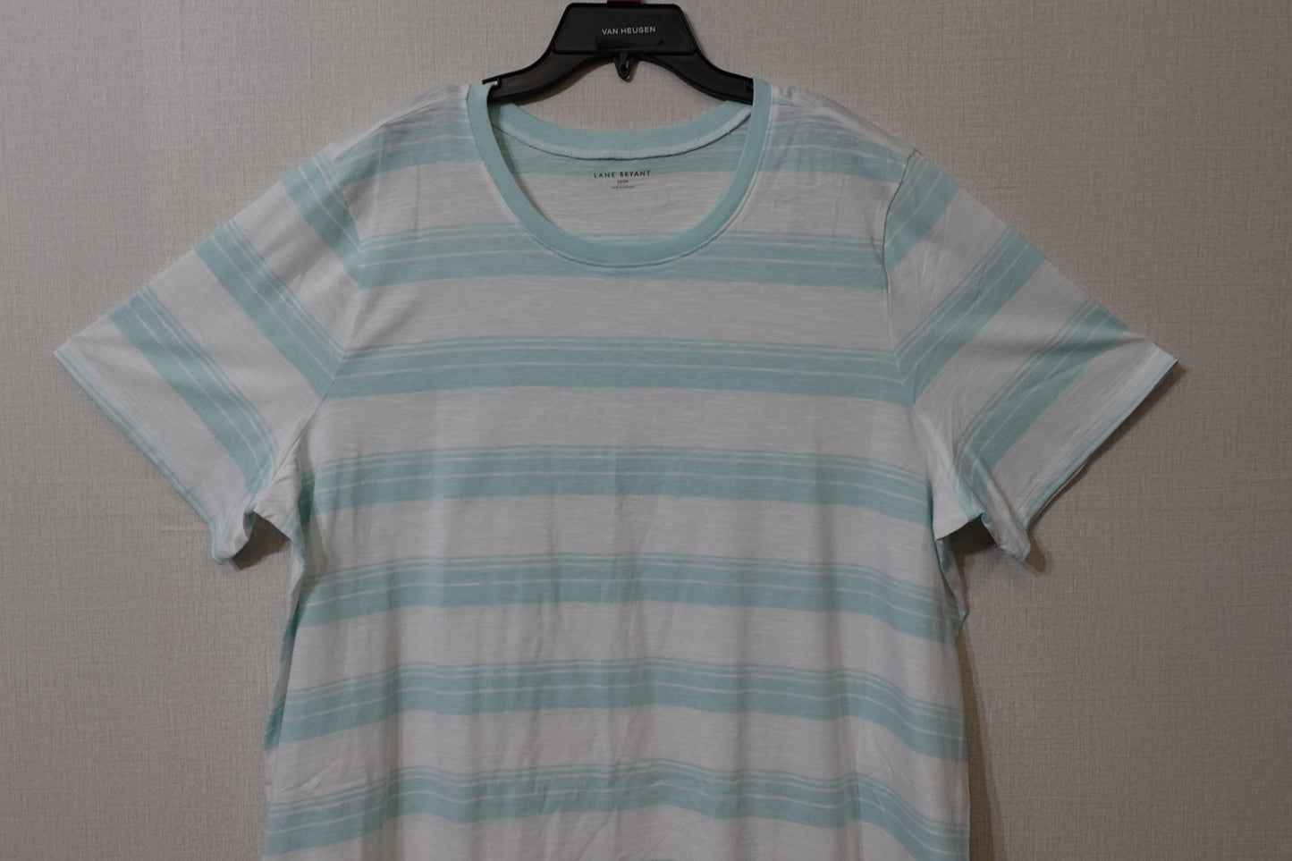 Lane Bryant, T-Shirt Shorts Sleeve, Size 22/24