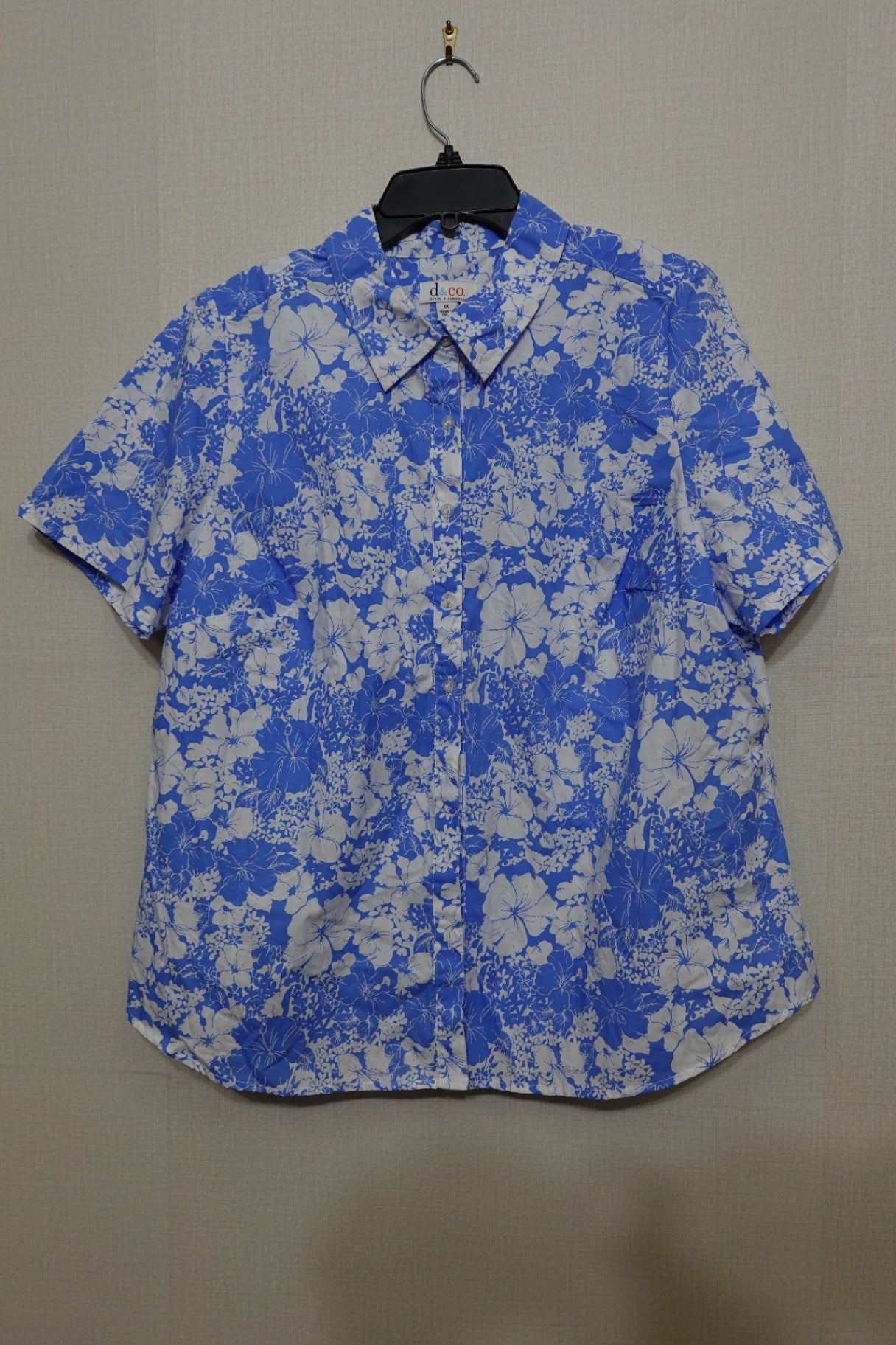 d&co, Short Sleeves Top, Size 16/18 (1X)