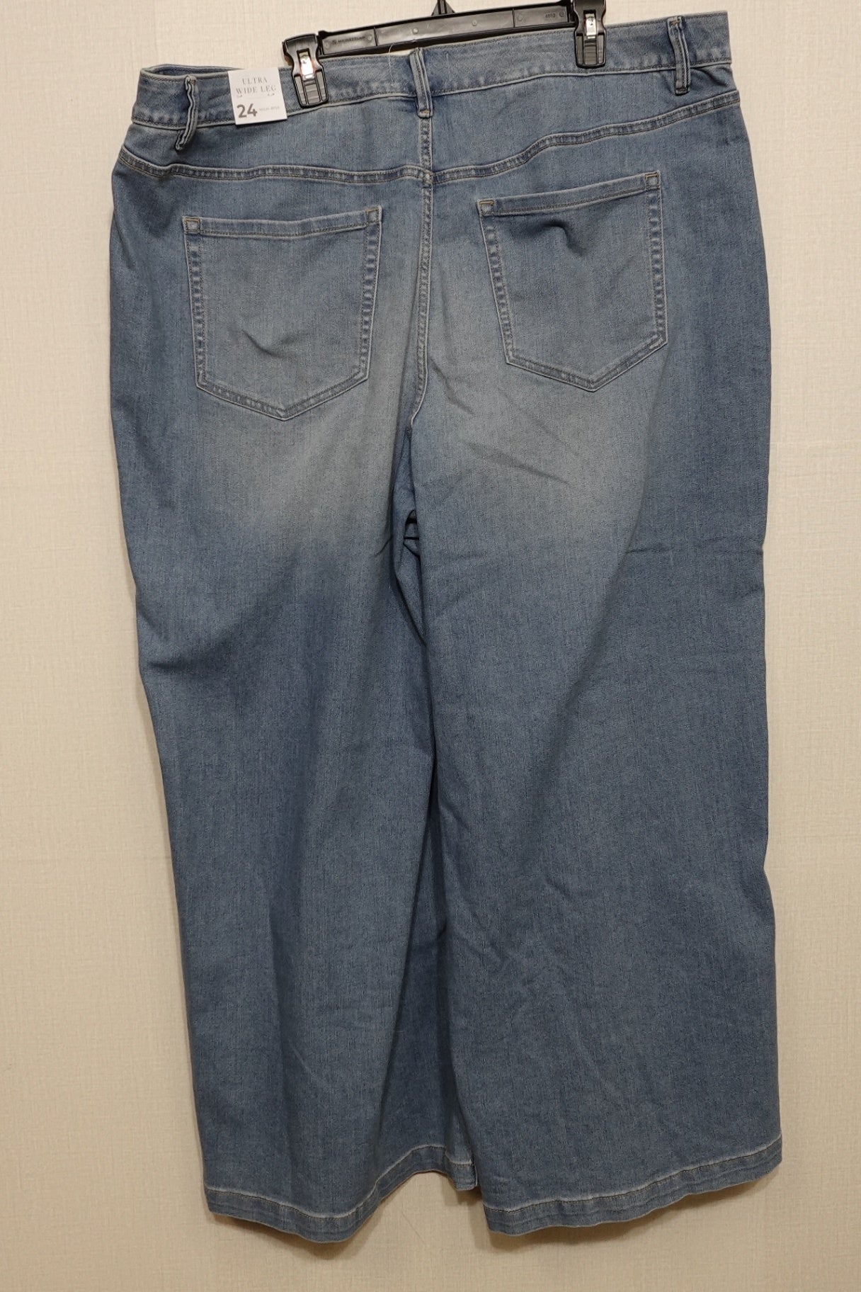 Lane Bryant, New Ultra Wide-leg Jeans, 24