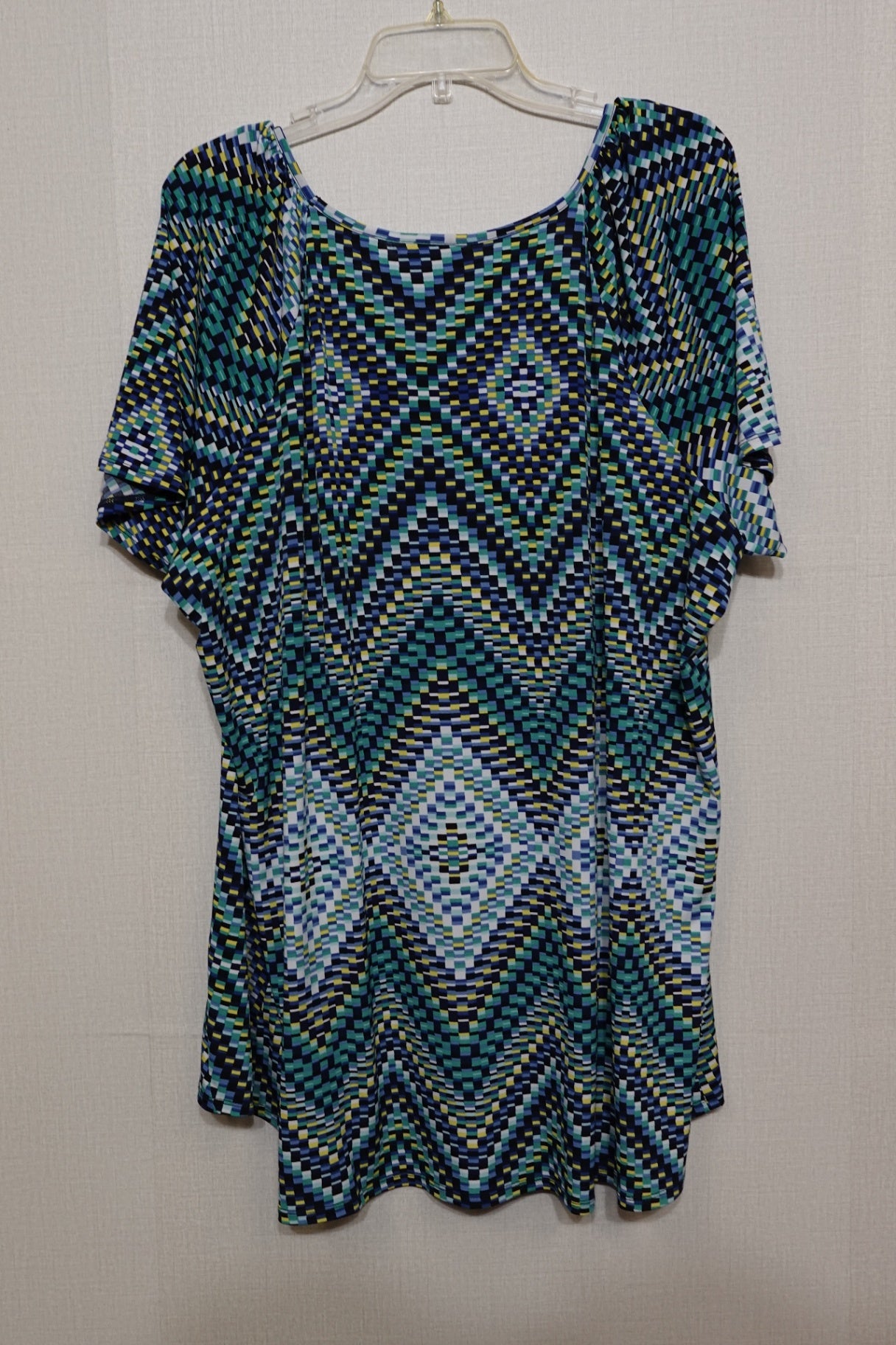 Avenue, SHORT SLEEVED TOP, Size 26/28