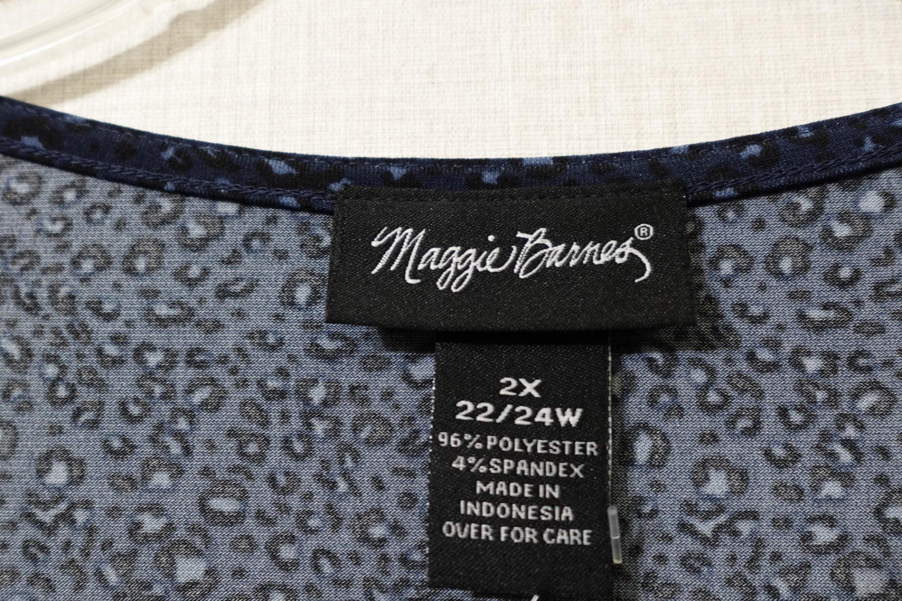 Maggie Barnes, New 3/4 sleeve top, Size 22/24W