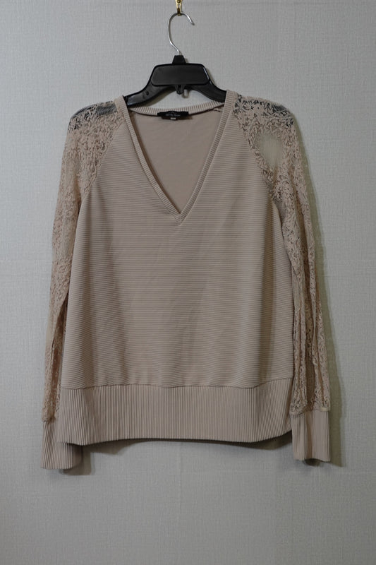 Trendy Queen, Long Sleeves Top, Size Large