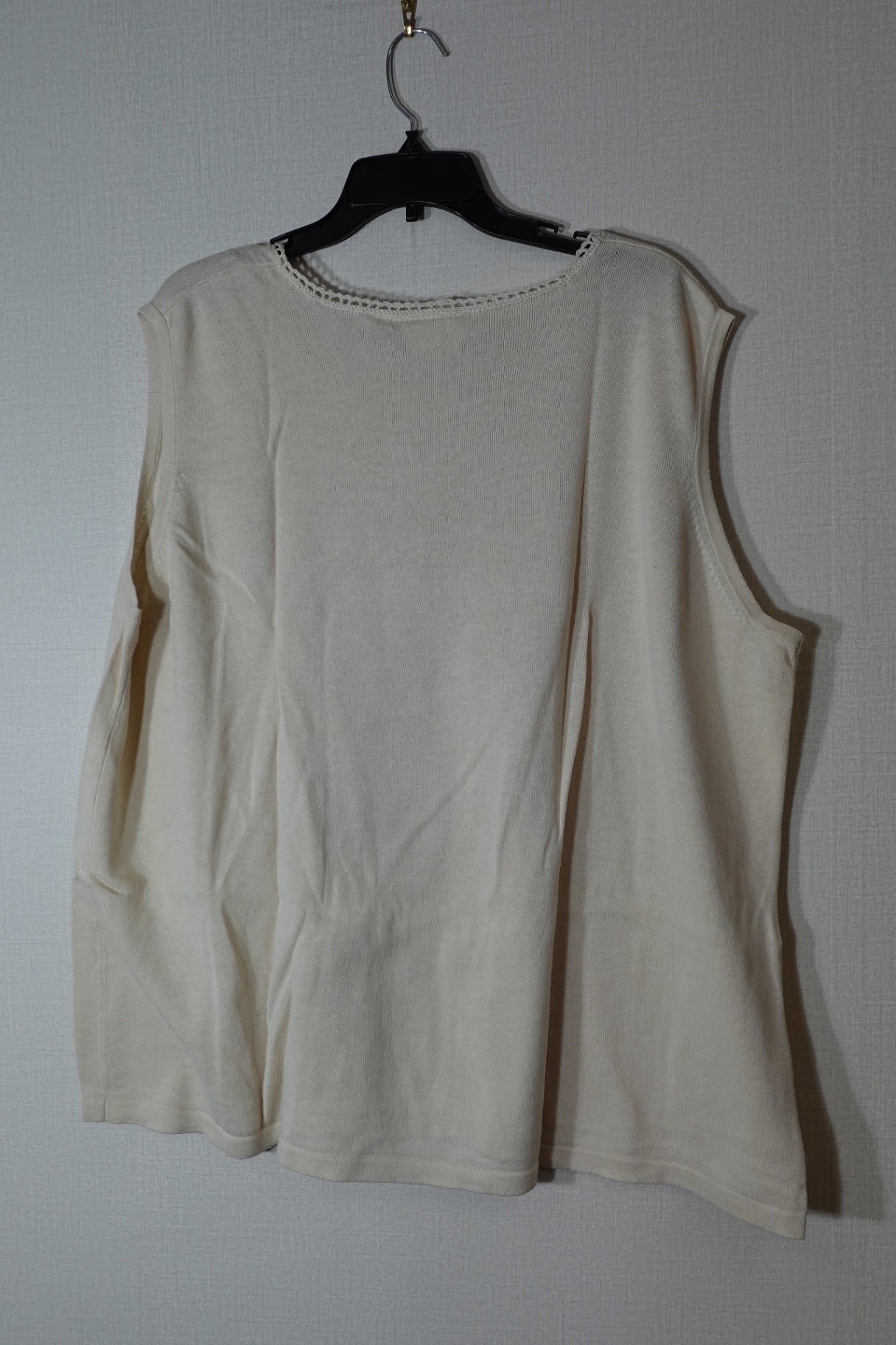 C.S.T SPORT, Sleeveless Top, Size 4X