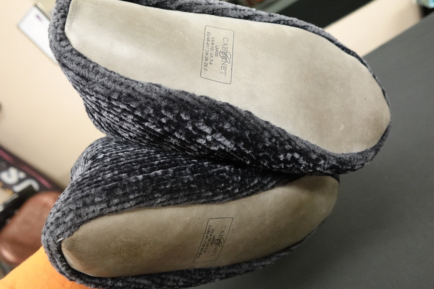 Cabernet, Fuzzy Slipper Boots, Size 9/10