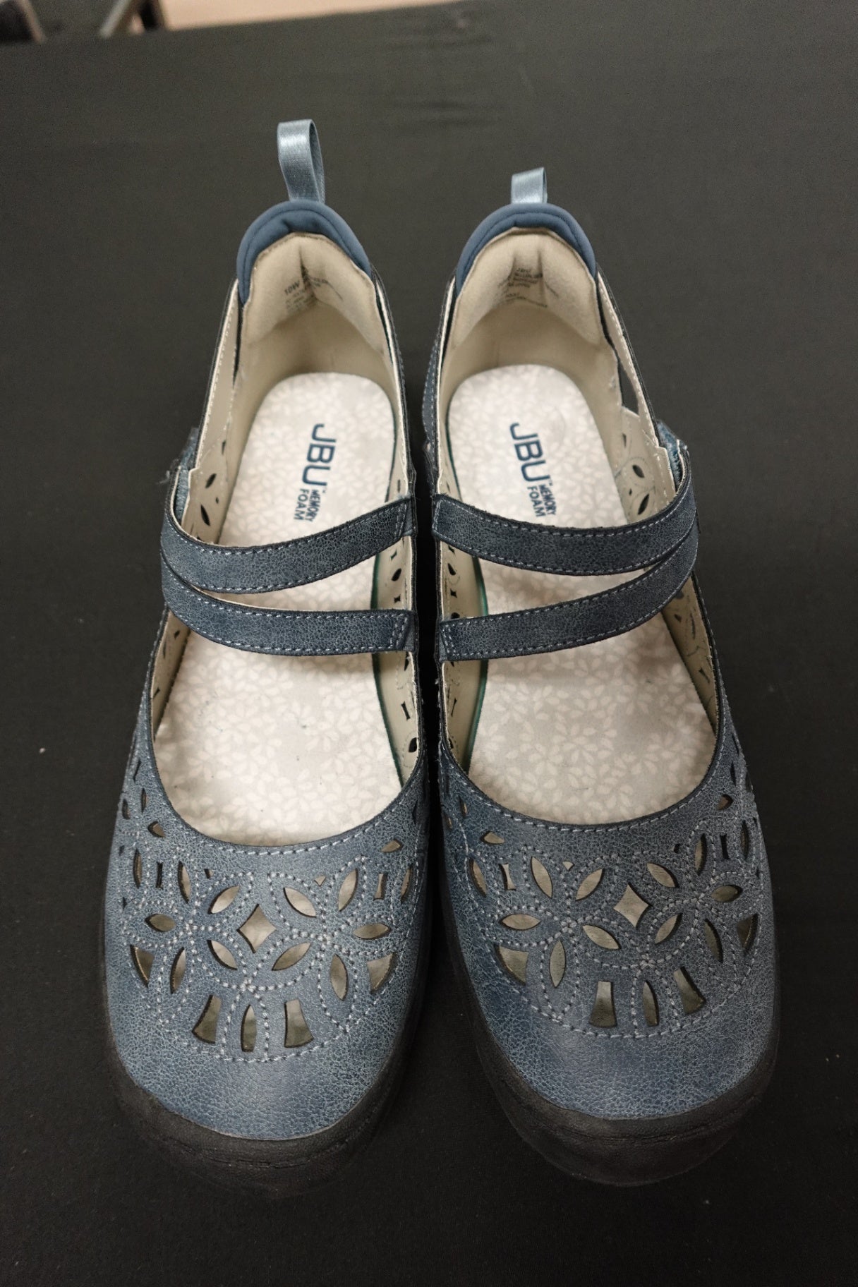 JBU, Activewear shoes, Size 10