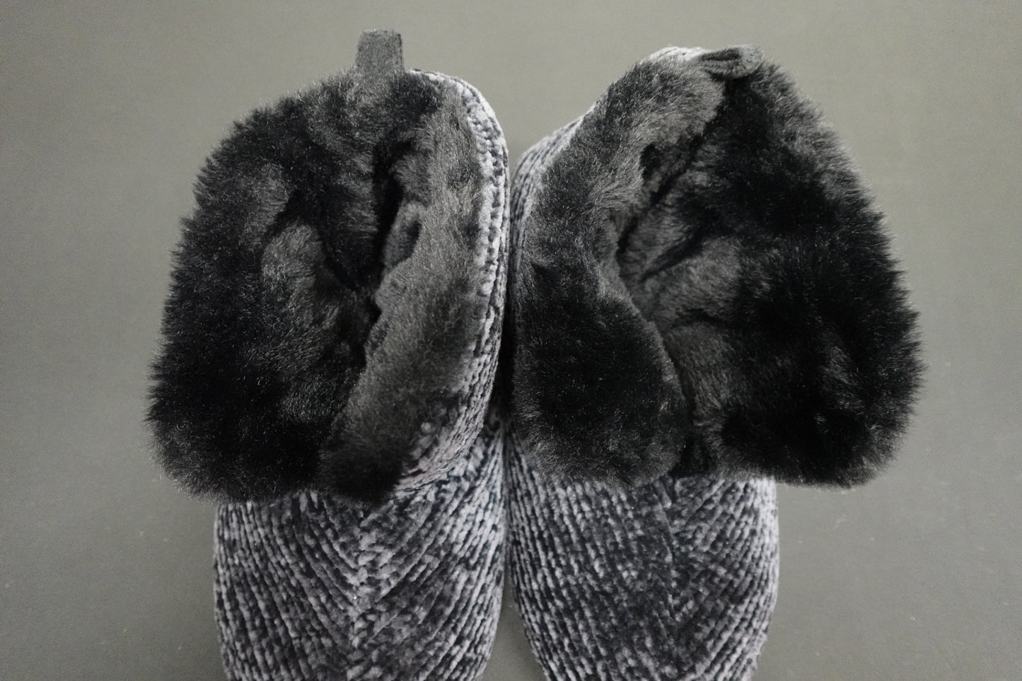 Cabernet, Fuzzy Slipper Boots, Size 9/10