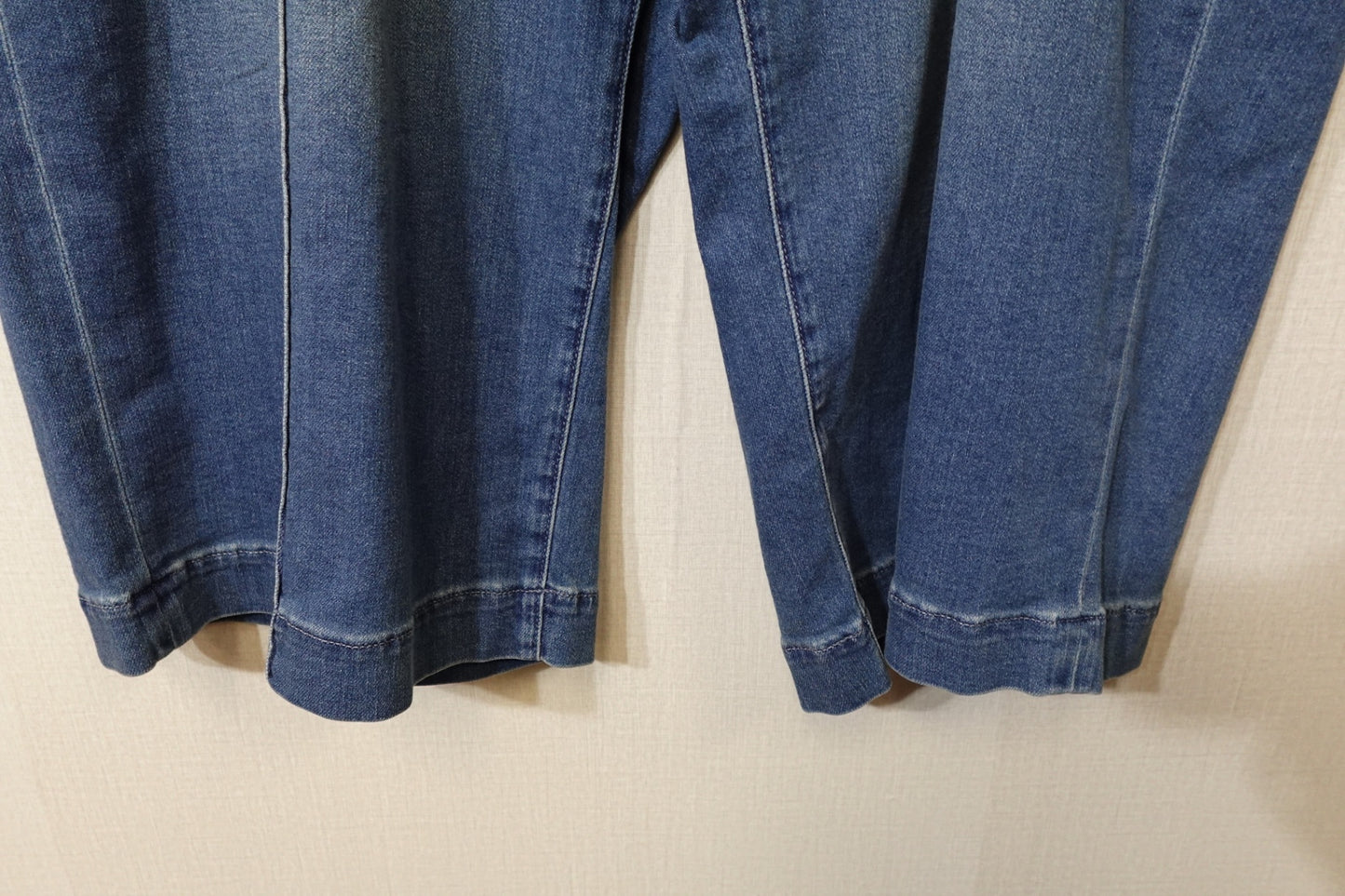 Lane Bryant, New Jeans Mid-Rise Wide Leg Capri, Size 22