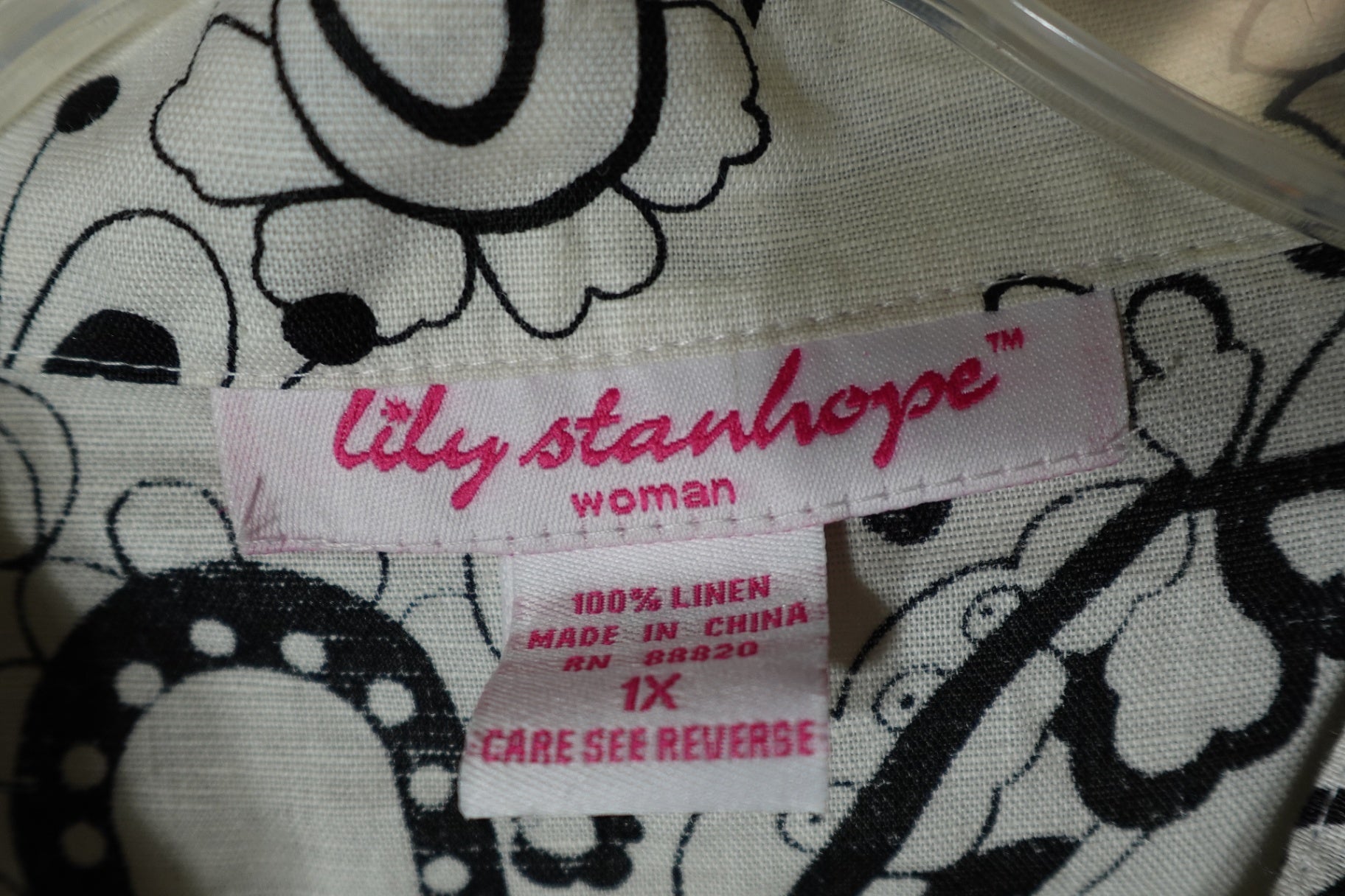 Lily stanhope, 3/4 Sleeve Top, Size 1X