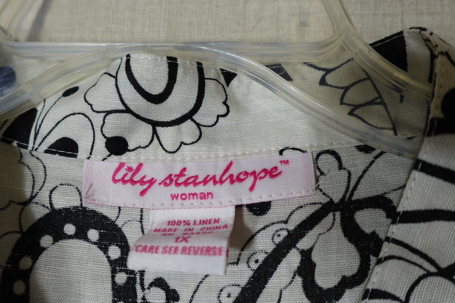 Lily stanhope, 3/4 Sleeve Top, Size 1X