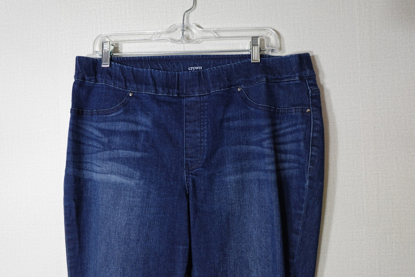 Crown & ivy, Jeans, Size