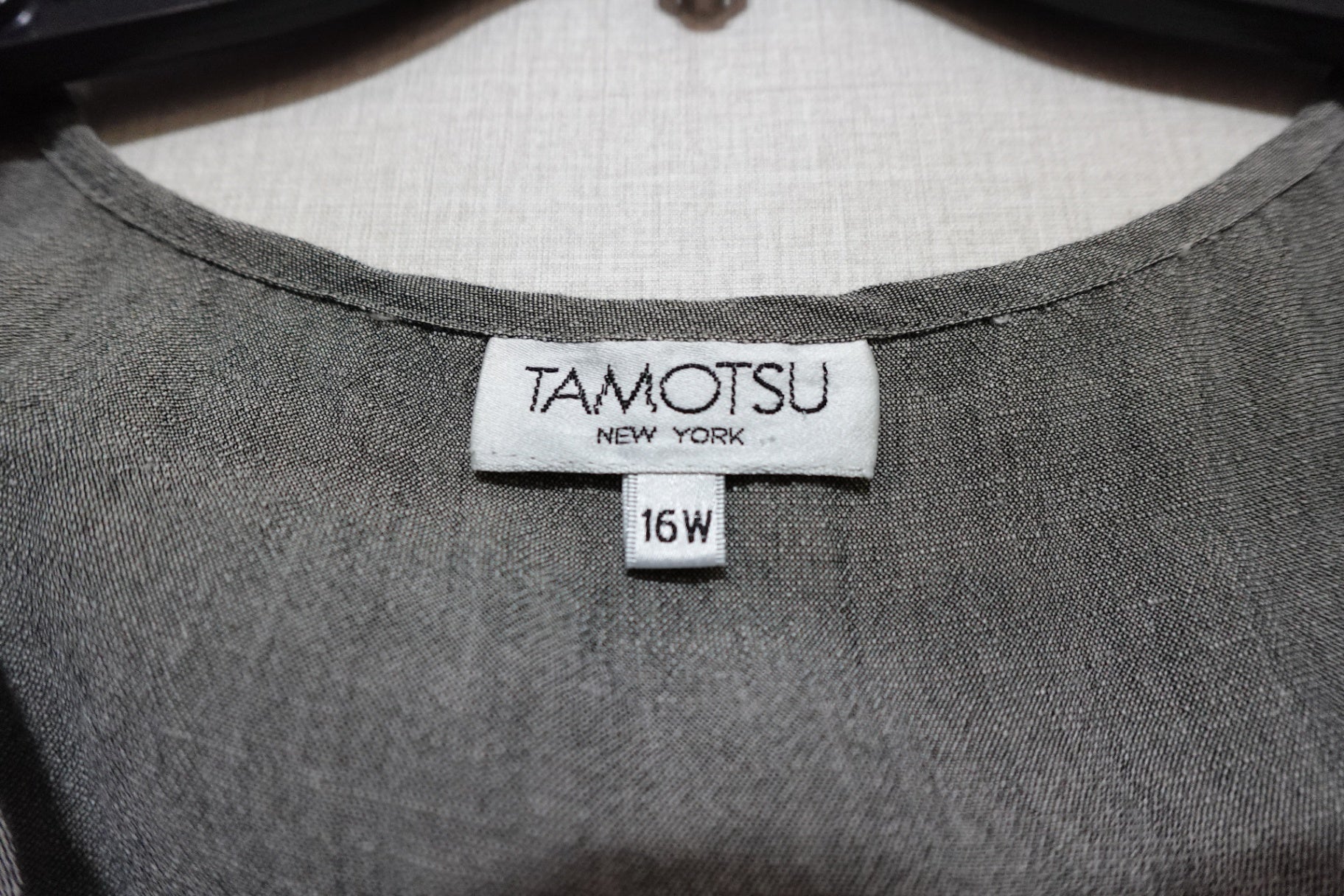 TAMOTSU, Linen Blend Sleeveless Blouse, Size 16W
