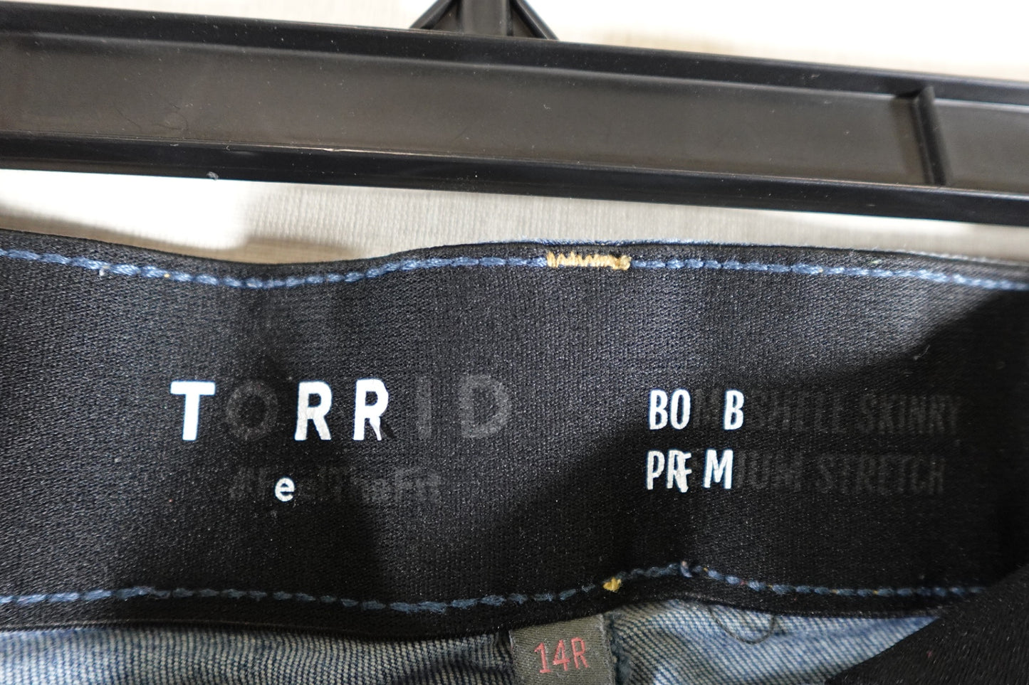 TORRID, Jeans Bombshell skinny, Size 14R