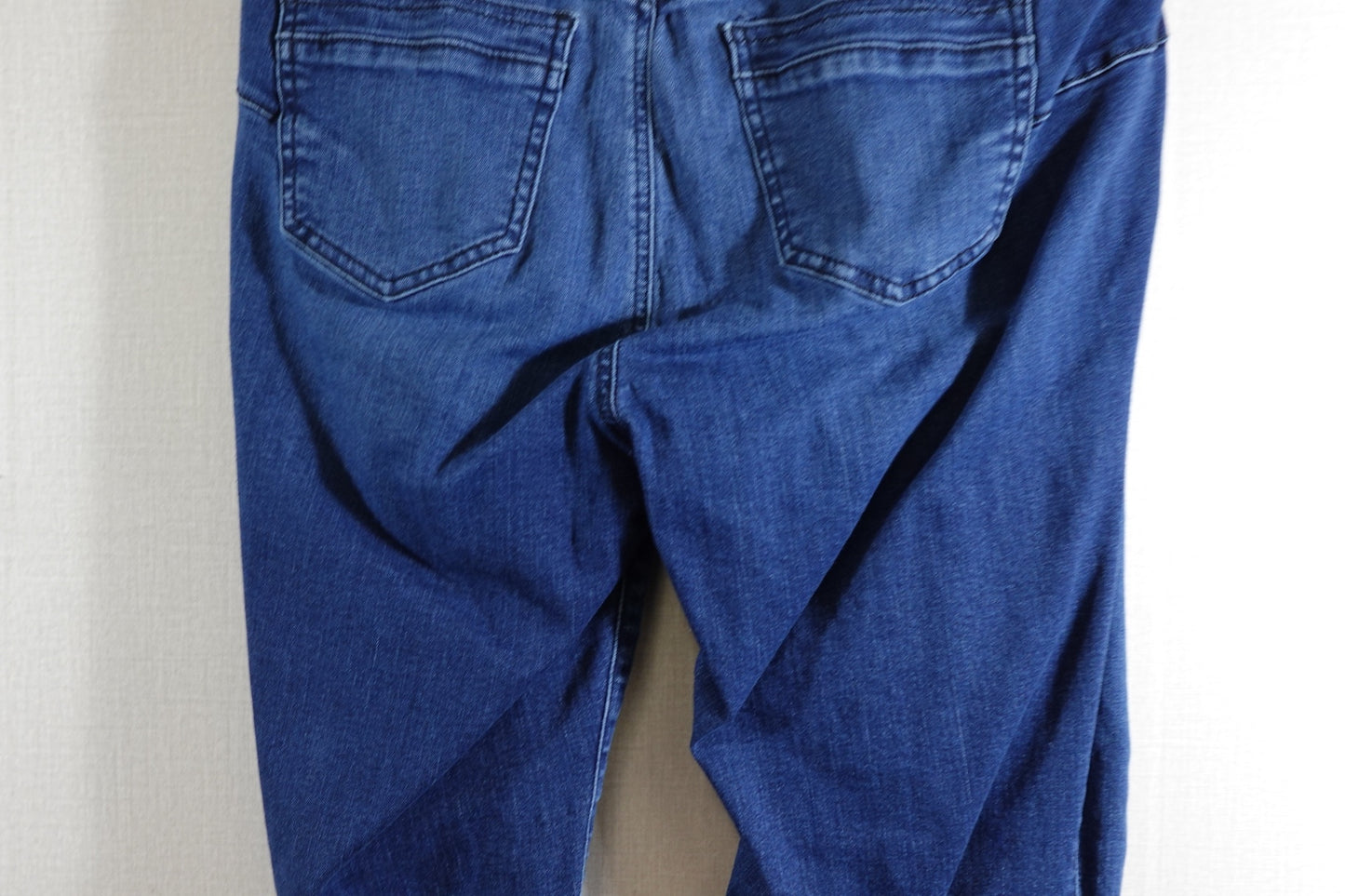 TORRID, Jeans Bombshell flare supersoft, Size 14T