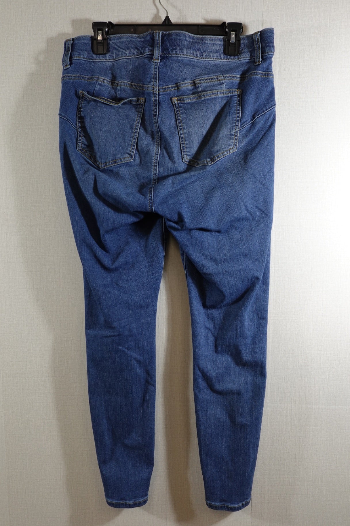 TORRID, Jeans Bombshell skinny, Size 14R