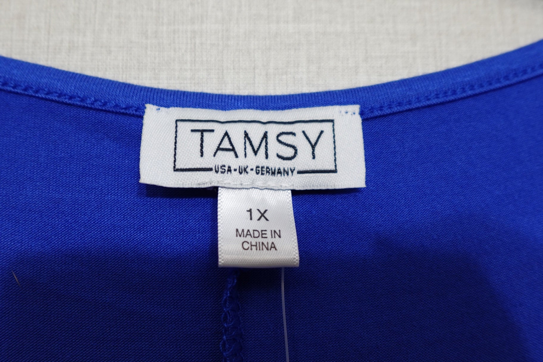 TAMSY, new Shorts Sleeve Top, Size XL/2X (1X)