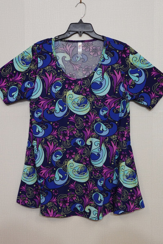 LuLaRoe, Shorts Sleeve Top, Size XL