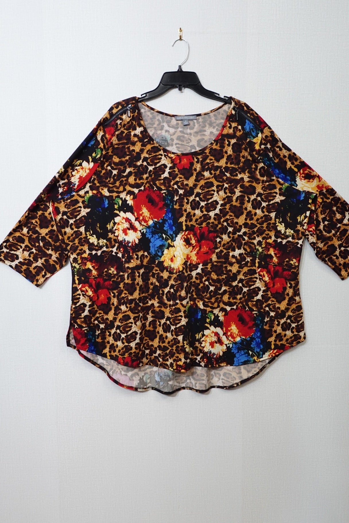 KATE & MALLORY, 3/4 sleeve top, Size 3X