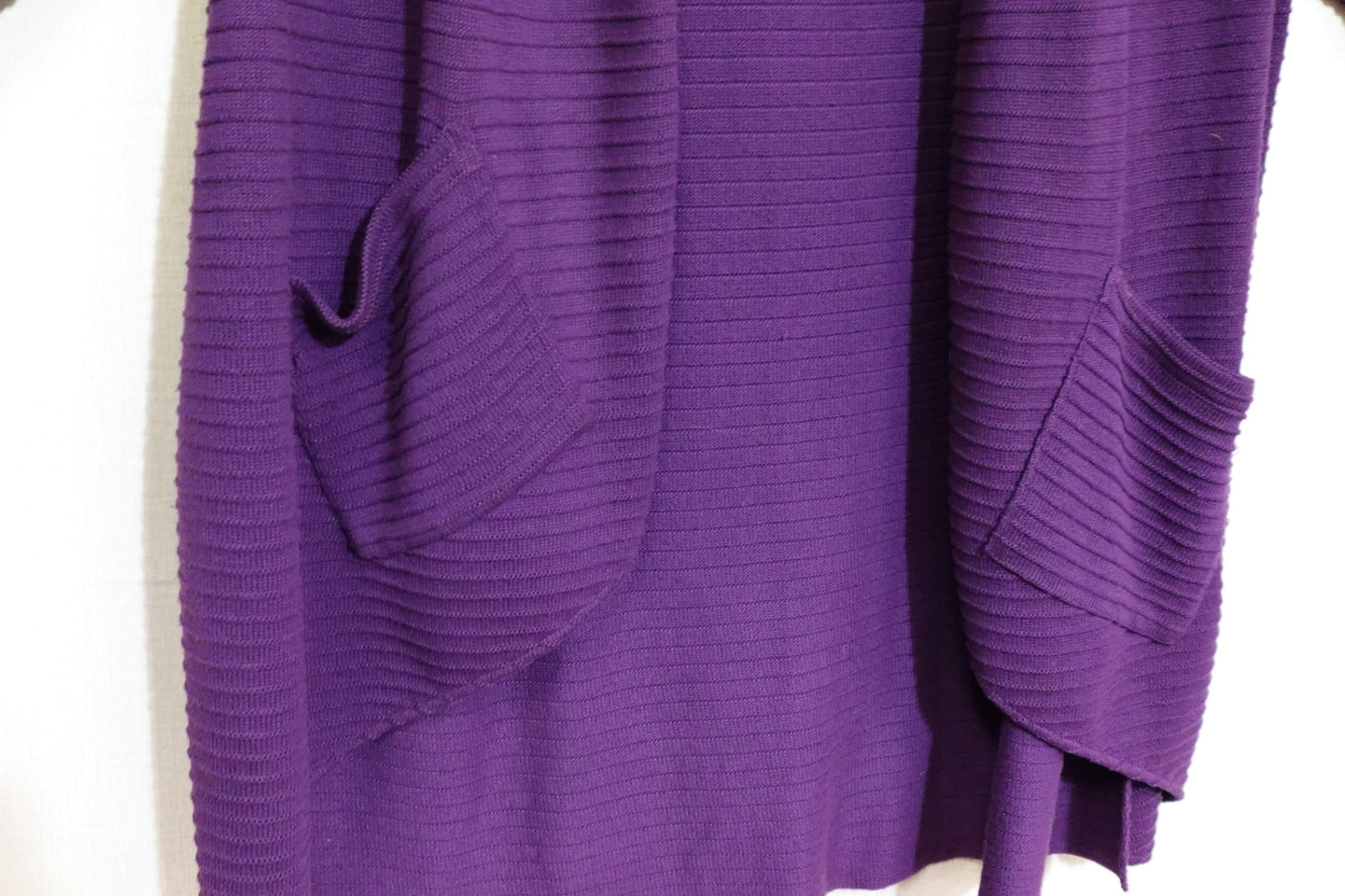Margaret Winters, Cardigan, Size Xl