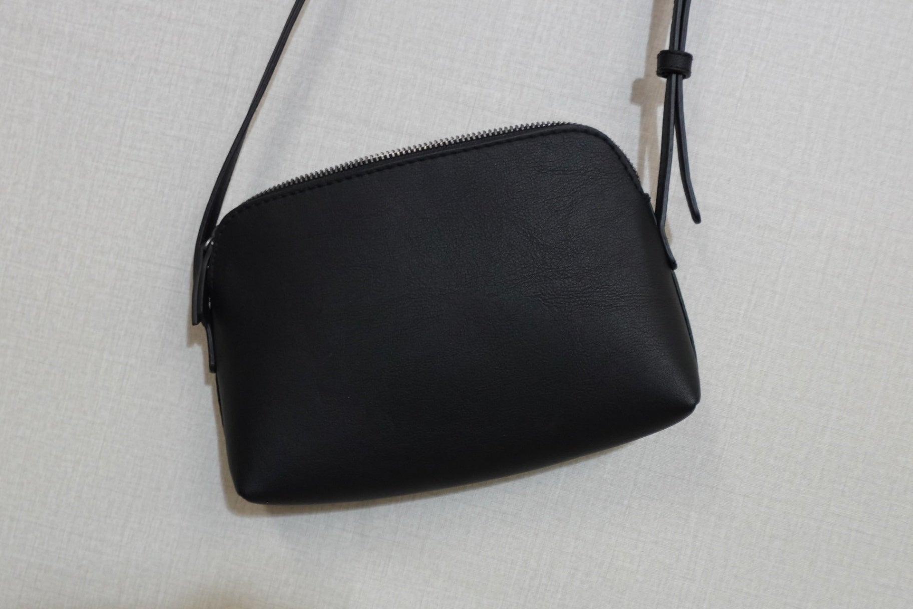 Universal Thread, Crossbody Bag, Size Small Crossbody