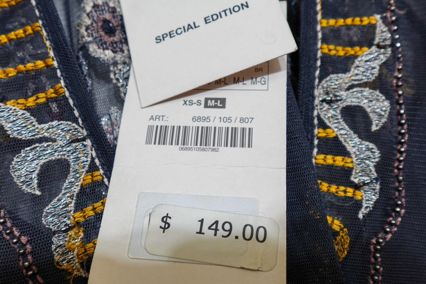 Zara, New Event Dress, Size M/Large (Chest 27-29 waist 28-29 Hips: 40.2-41 (Inches)