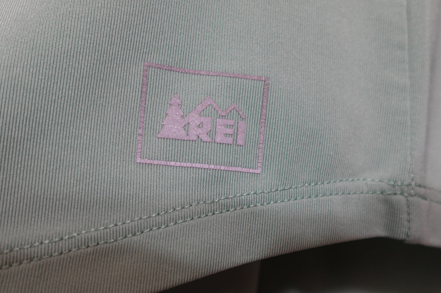 REI, Active top, Size Large