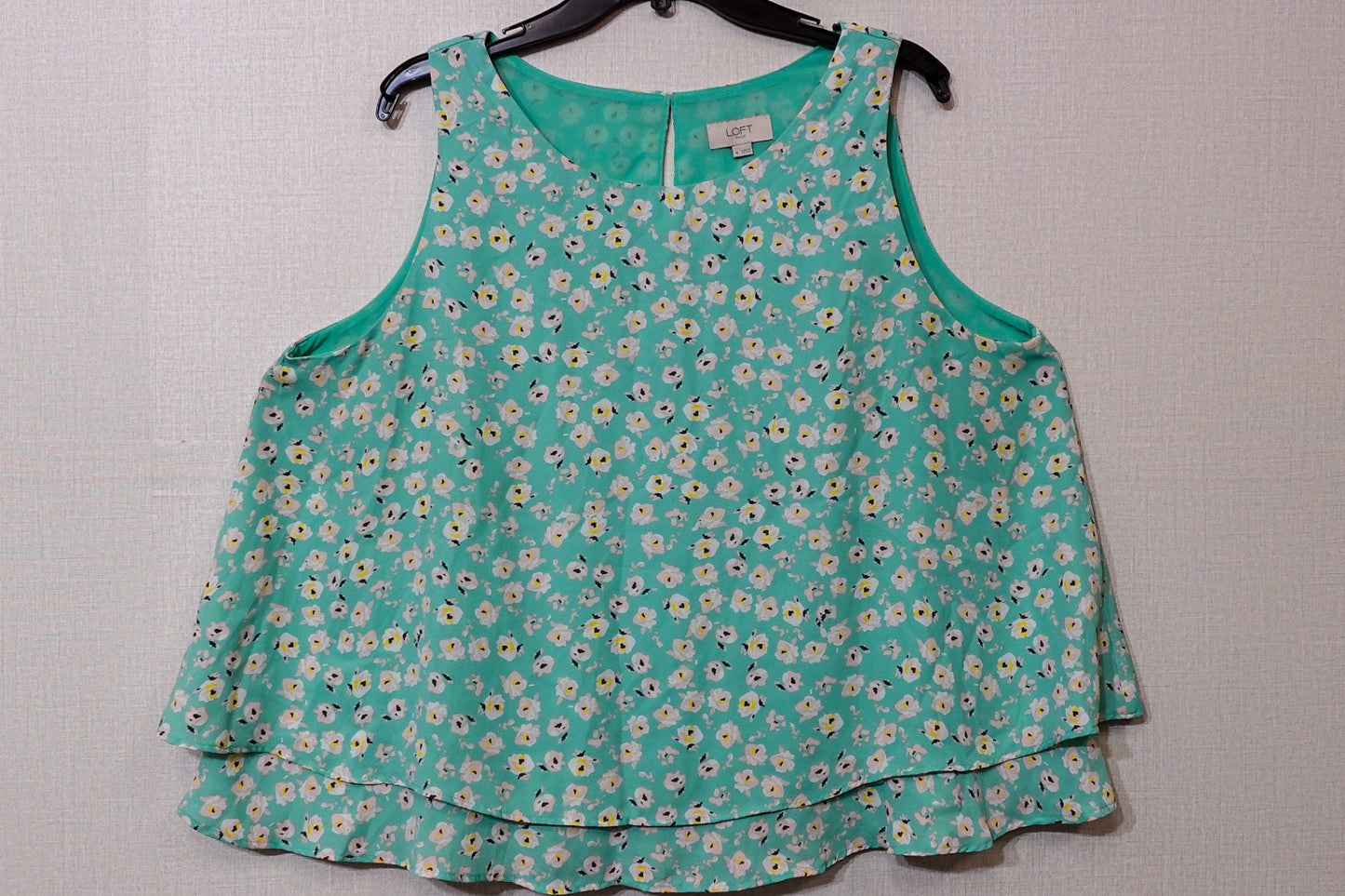 Loft Outlet, Sleeveless Top, Size XL