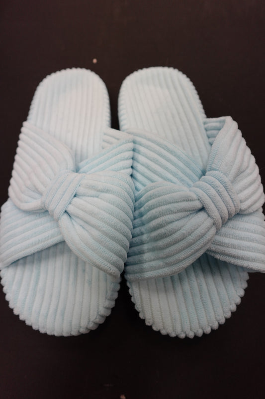 (No Label), Slippers, Size 8.5