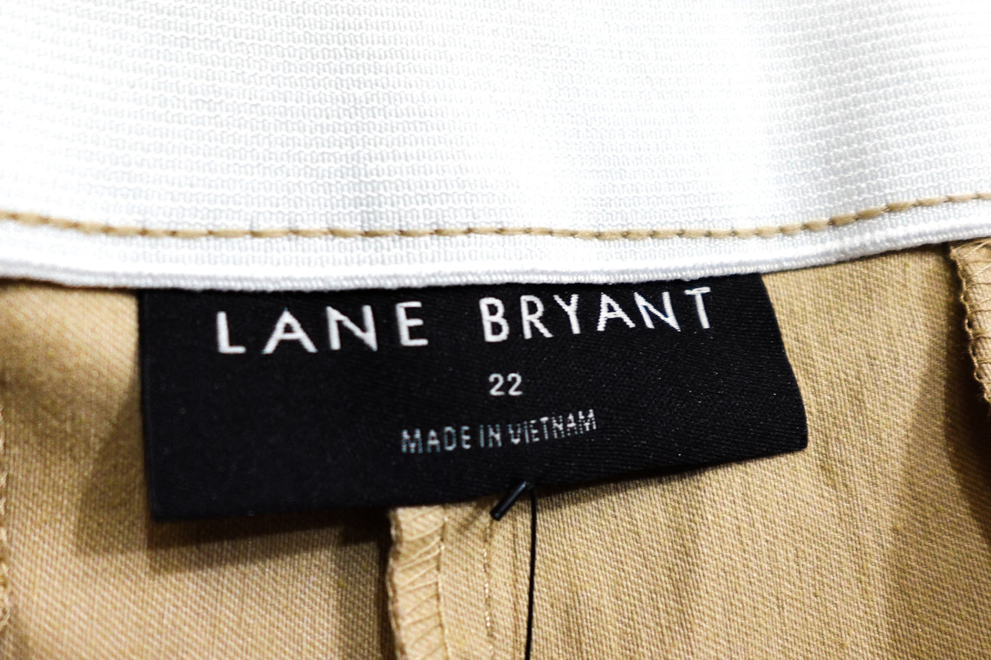Lane Bryant, New Pants Mid-rise Slim Capri, Size 22
