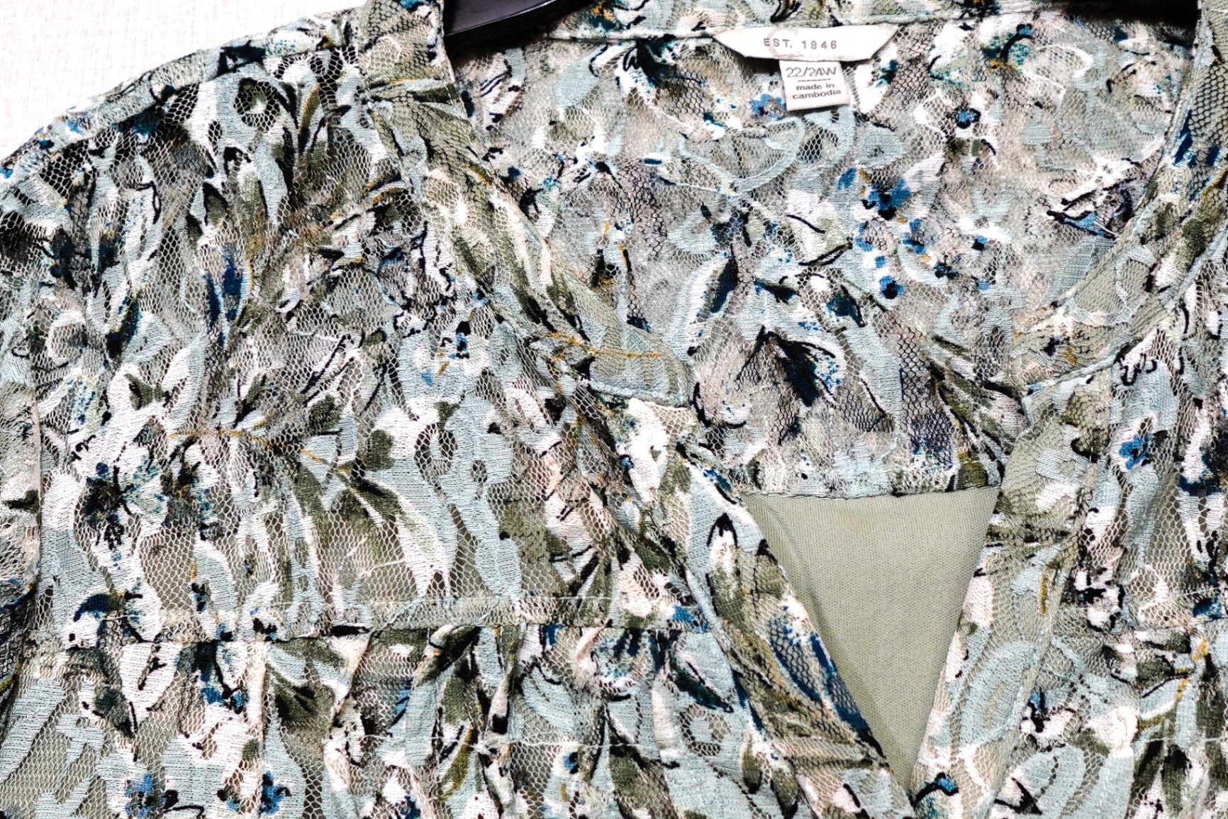 Cato, Long Sleeves Top, Size 22/24W