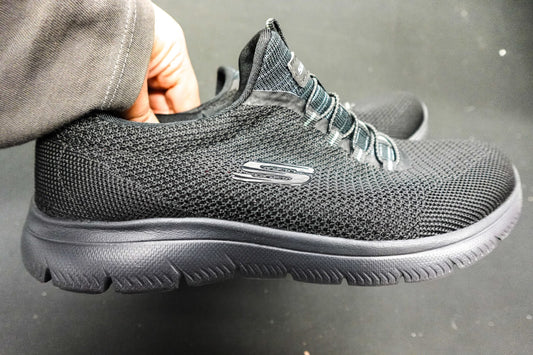 Skechers, Sneakers, Size 9