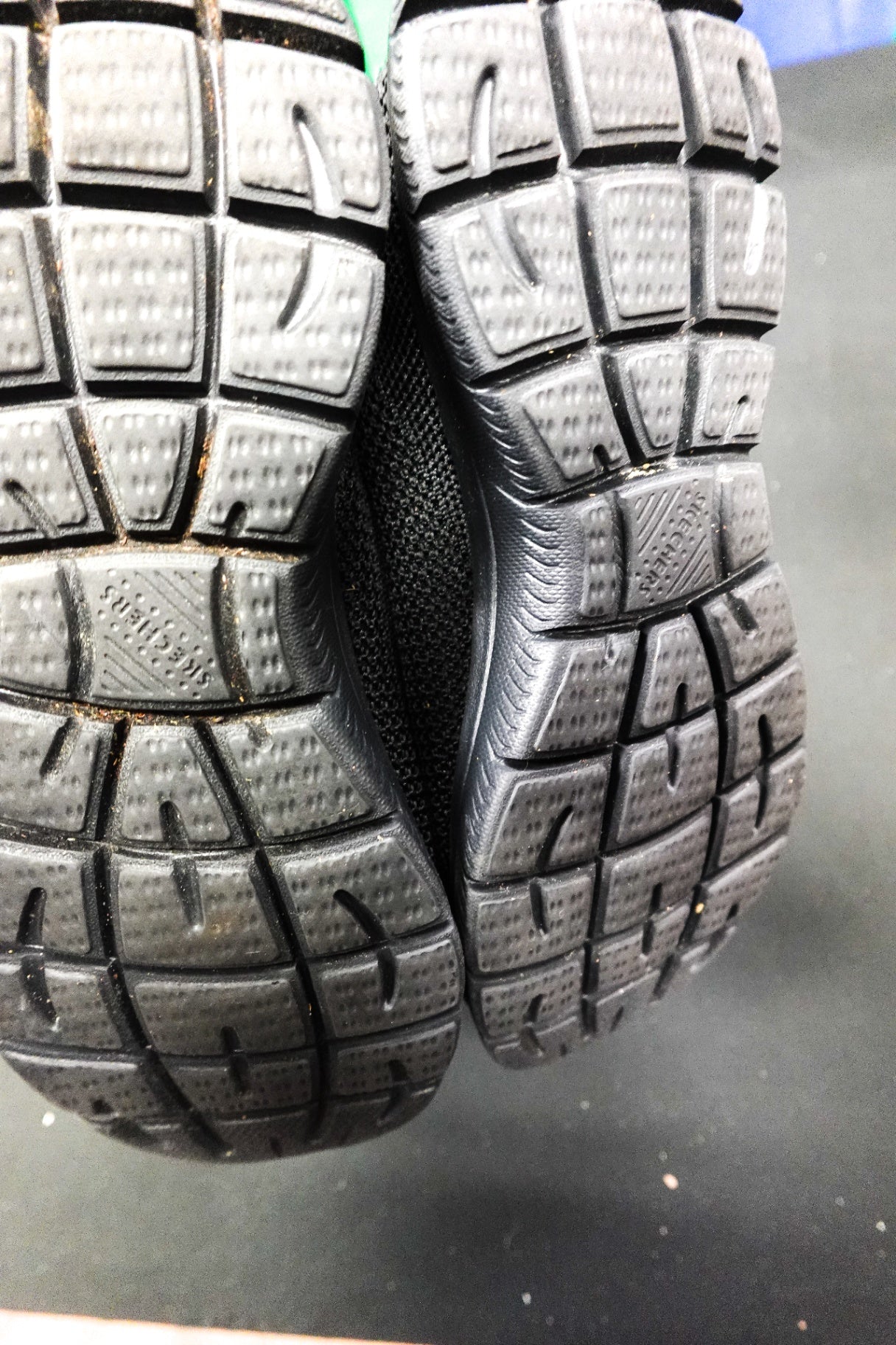 Skechers, Sneakers, Size 9