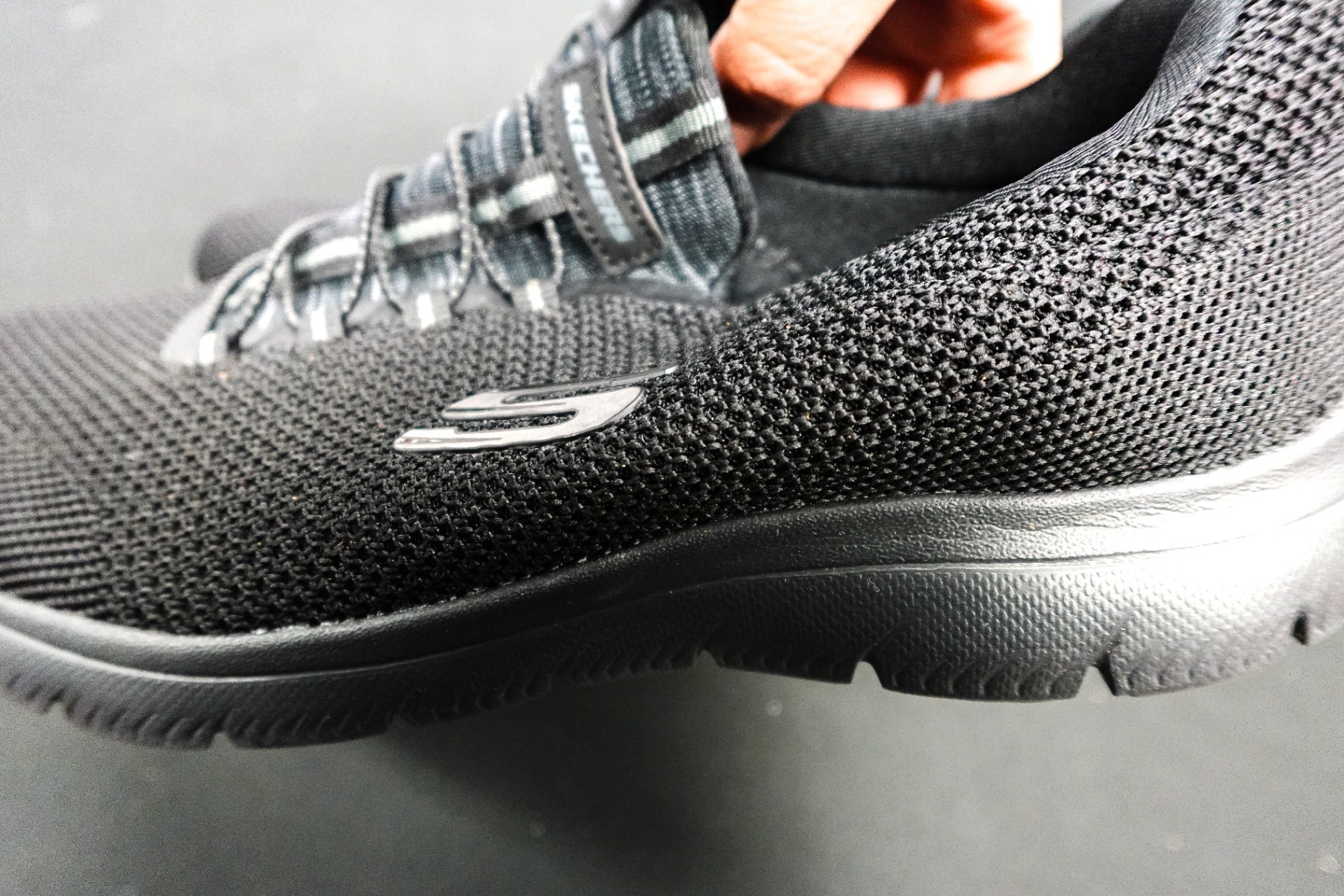 Skechers, Sneakers, Size 9